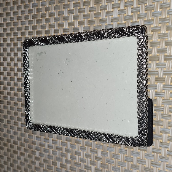 Tahari small picture frame 3×5 - Picture 3 of 4